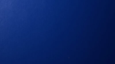 600 blau