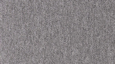 045